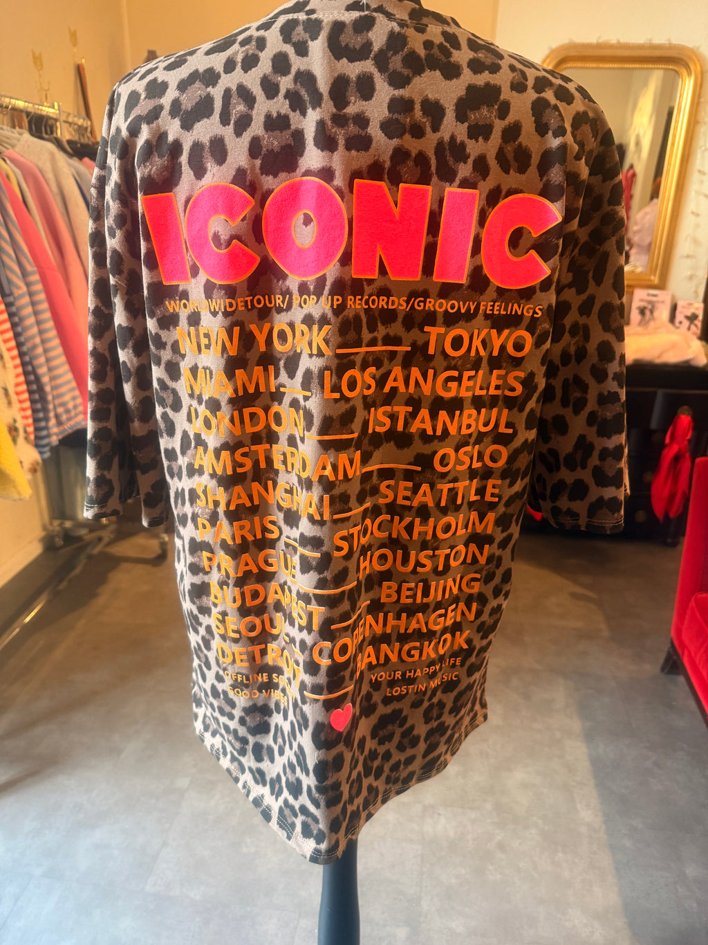 T-shirt